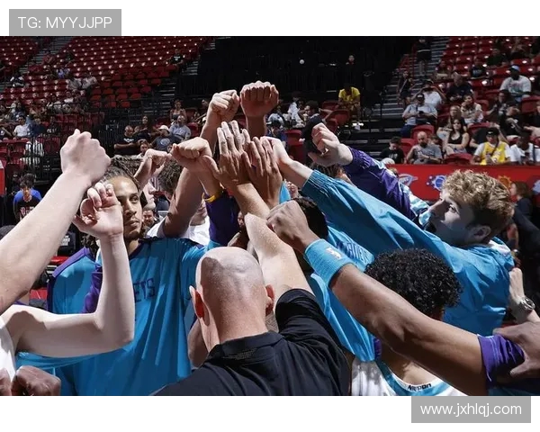 国王队与黄蜂队精彩对决现场直播全程回顾与精彩瞬间解析